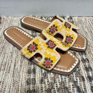 Madden Girl Sandals Womens 9 Yellow Floral Flat Slip On Hally C Halle01J1 Granny